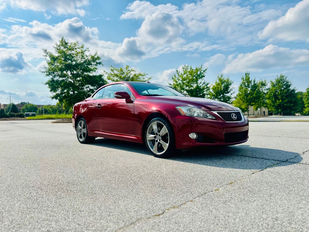2010 Lexus IS Image 32