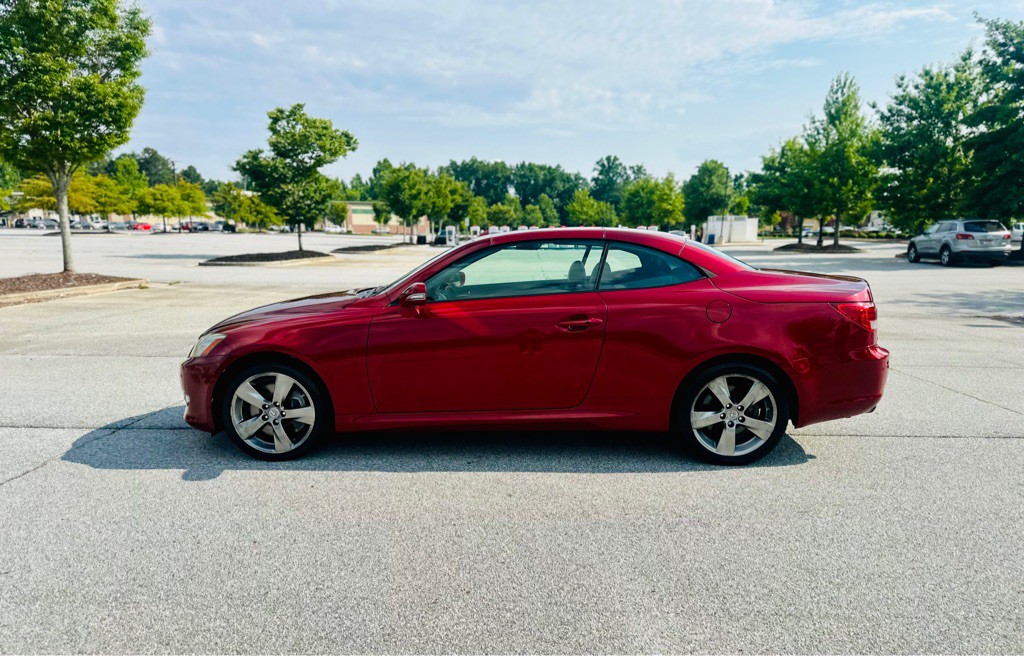 2010 Lexus IS Image 37