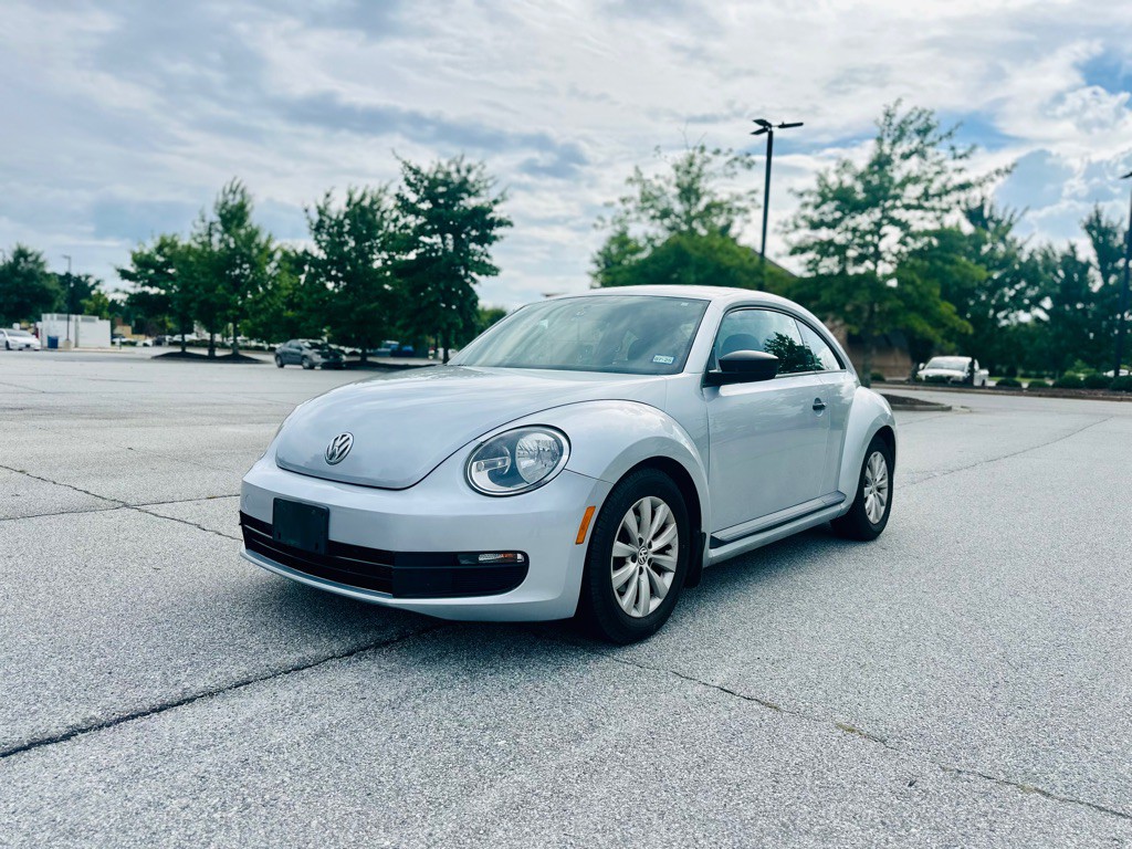 2014 Volkswagen Beetle Image 3