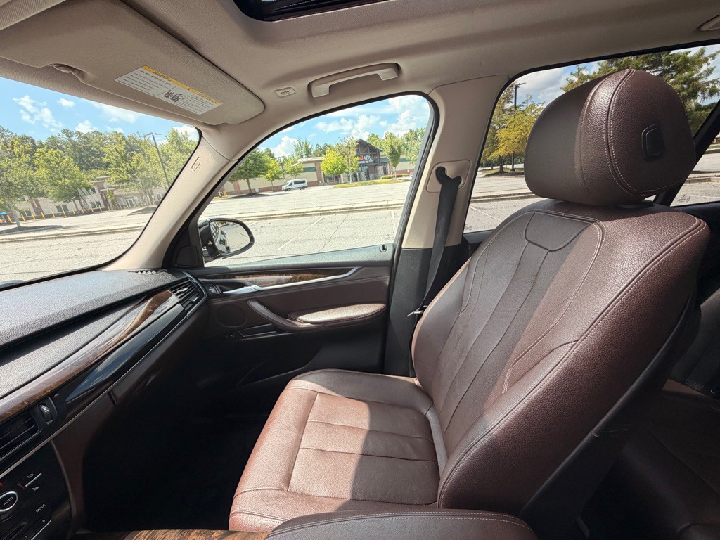 2016 BMW X5 Image 12