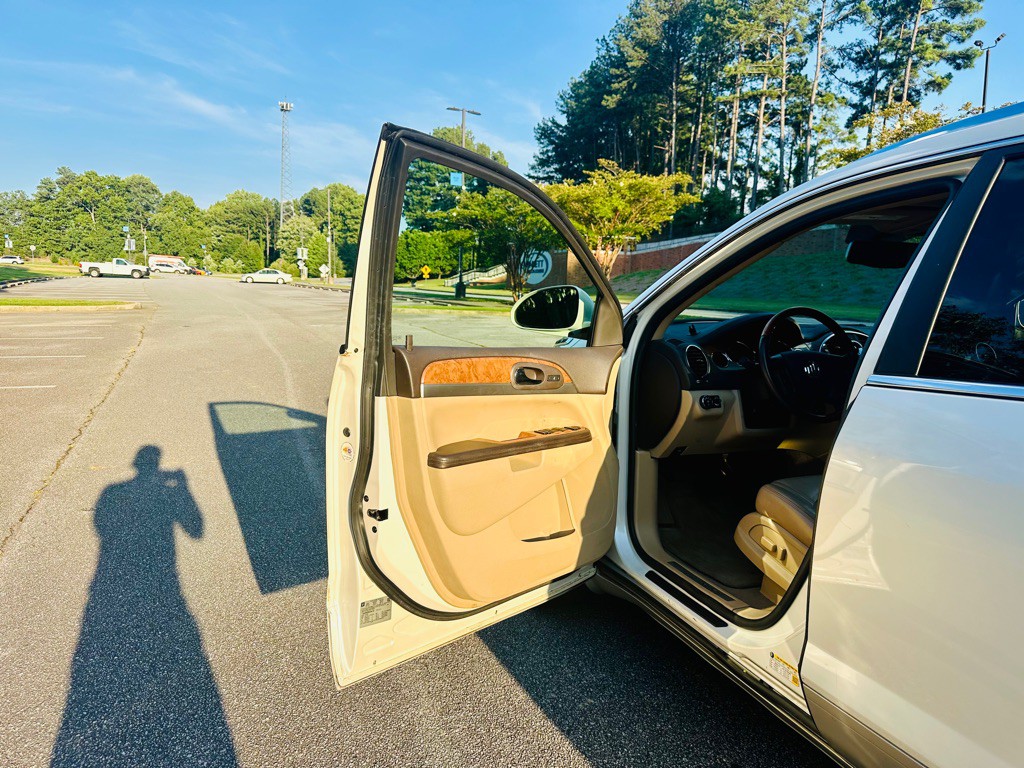 2012 Buick Enclave Image 13