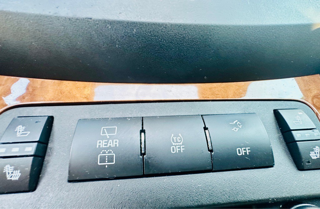 2012 Buick Enclave Image 23