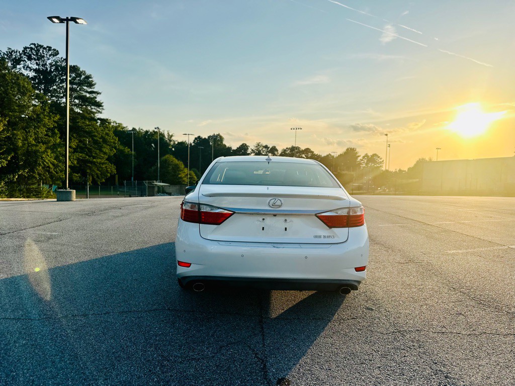 2014 Lexus ES 350 Image 6