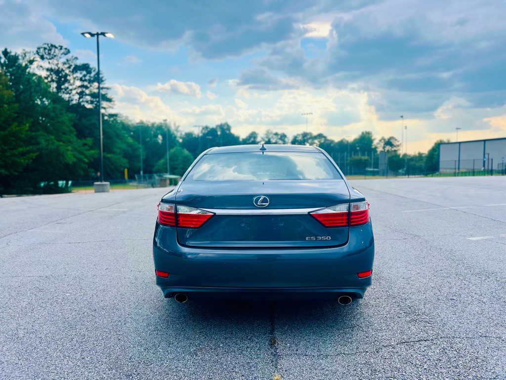 2014 Lexus ES 350 Image 8