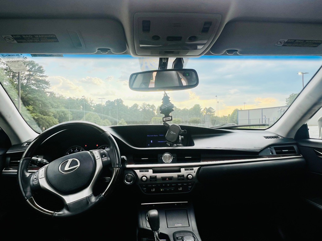 2014 Lexus ES 350 Image 19