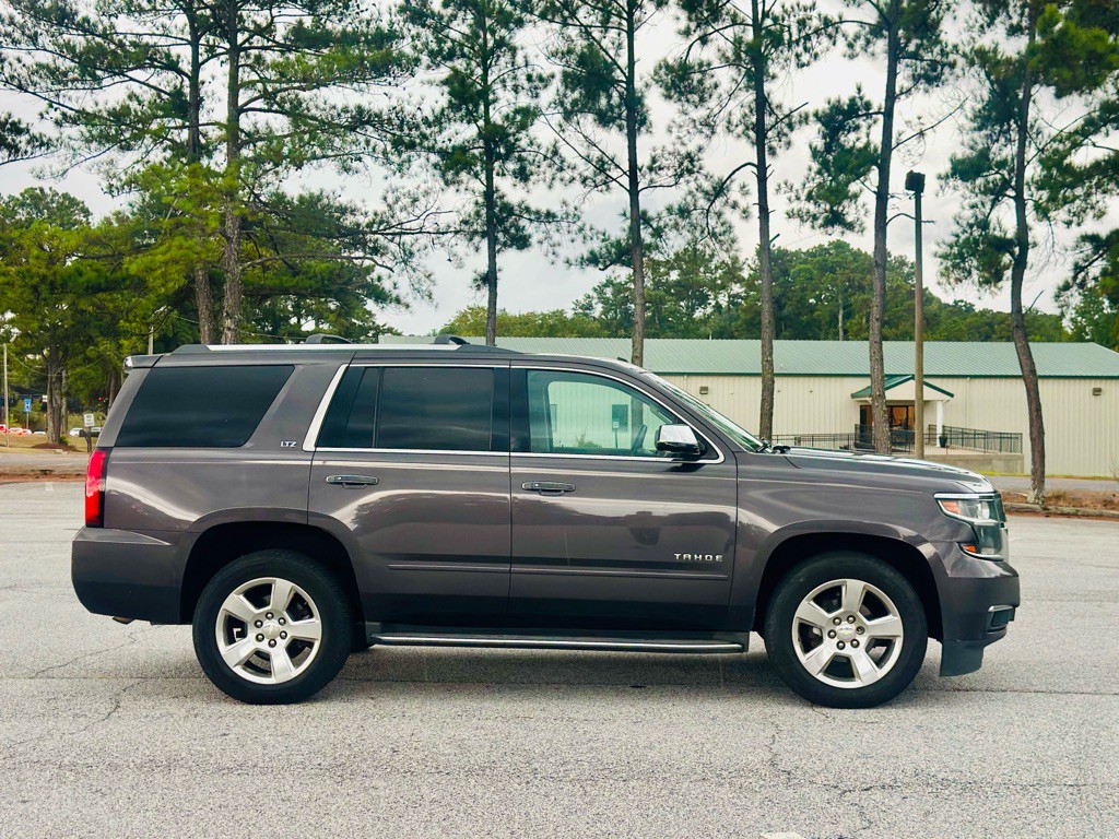 2015 Chevrolet Tahoe Image 4