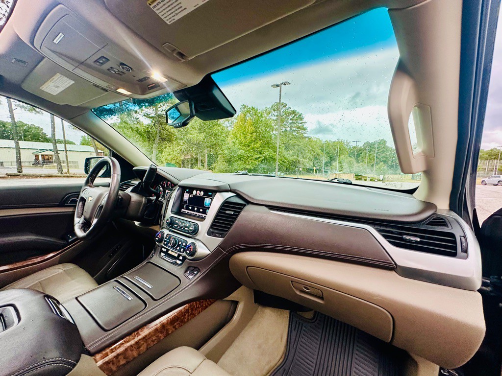 2015 Chevrolet Tahoe Image 30