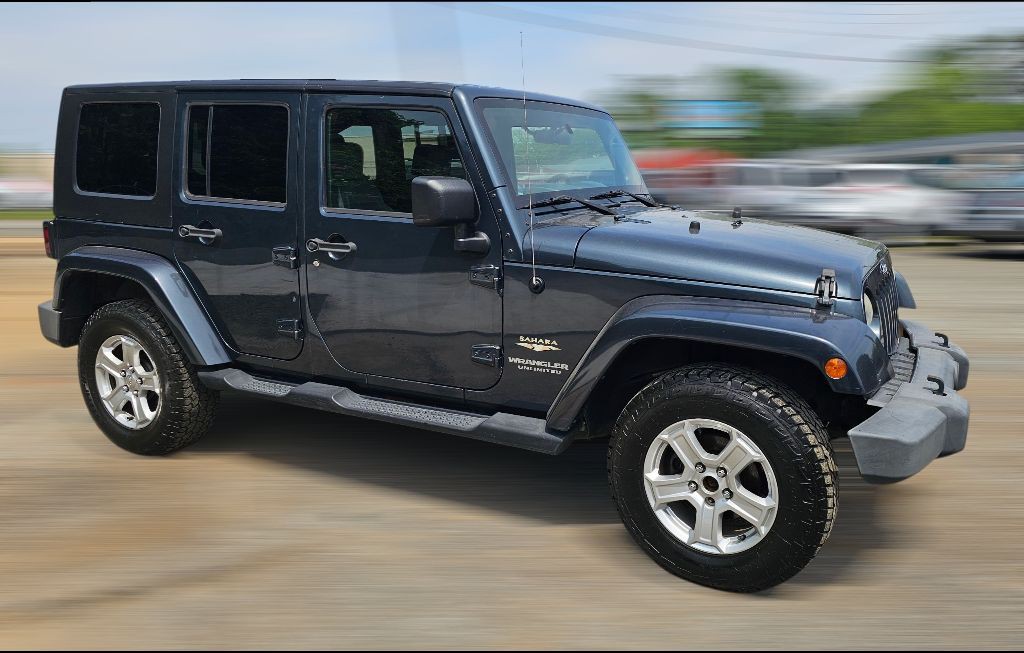2008 Jeep Wrangler Unlimited Image 2