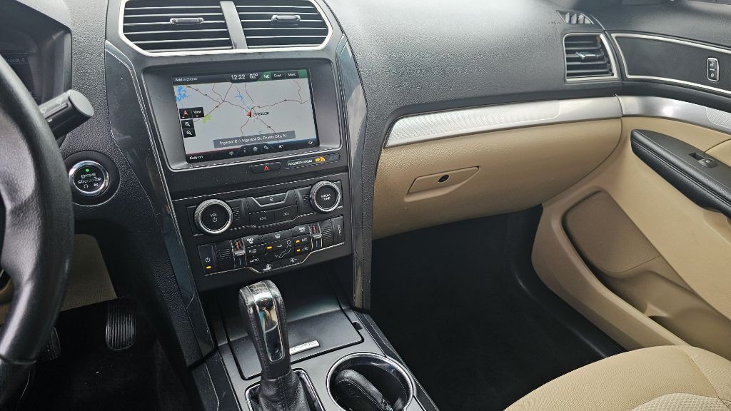 2016 Ford Explorer Image 6