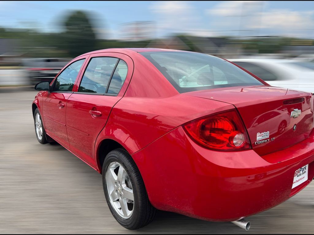 2010 Chevrolet Cobalt Image 4