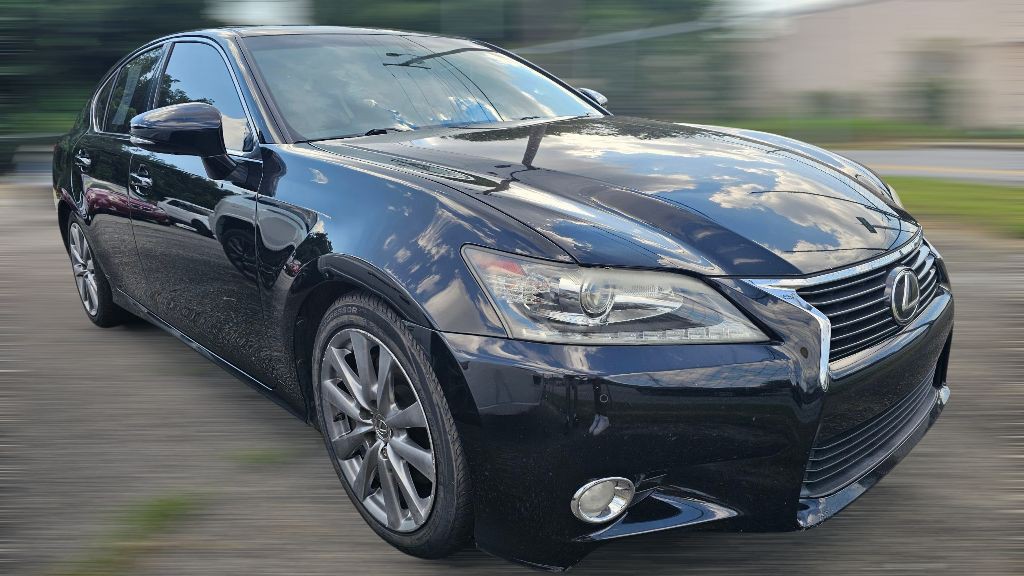 2015 Lexus GS Image 2