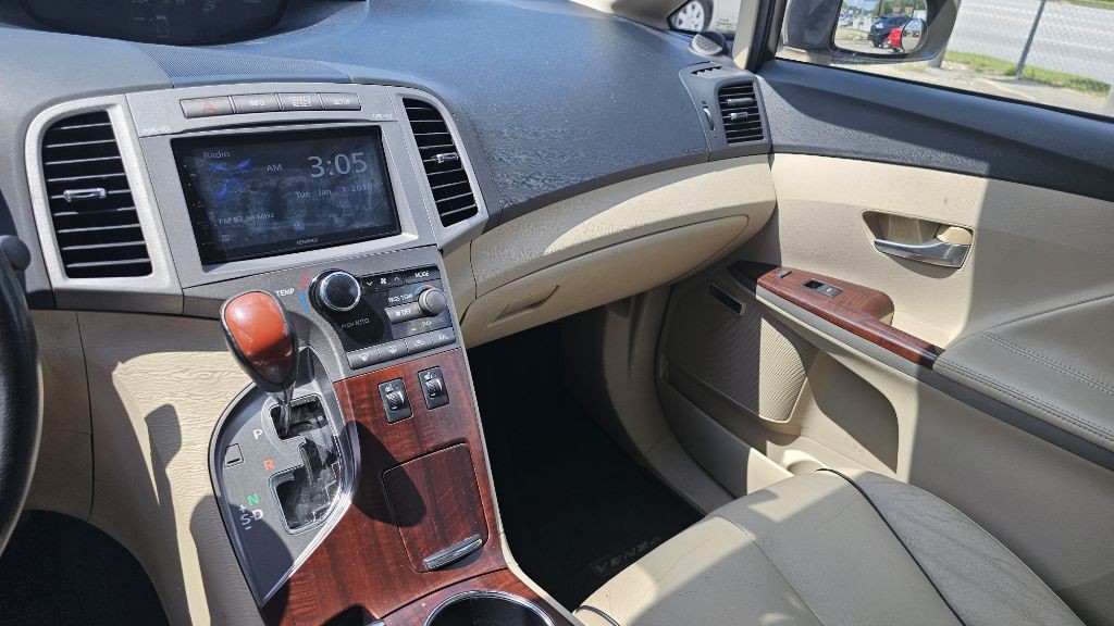 2011 Toyota Venza Image 5