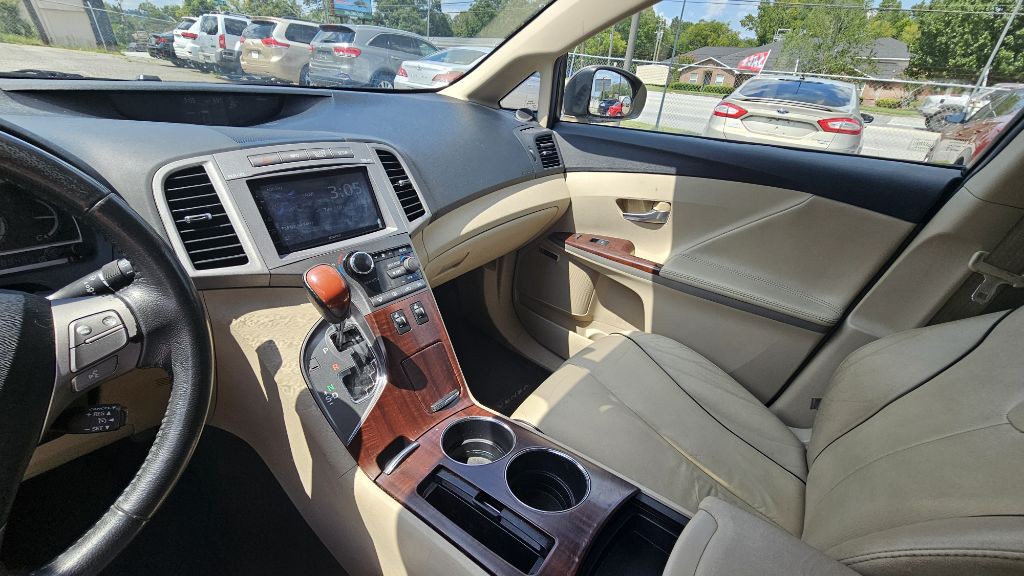 2011 Toyota Venza Image 6