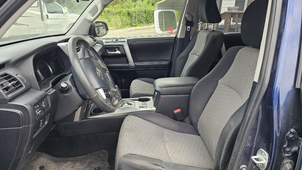 2014 Toyota 4Runner Image 5