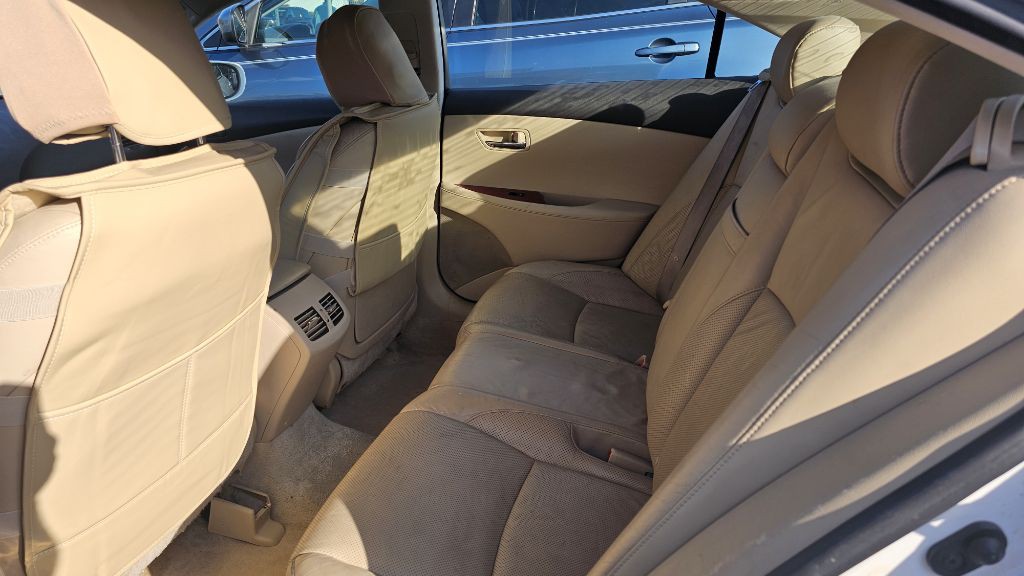 2009 Lexus ES Image 7