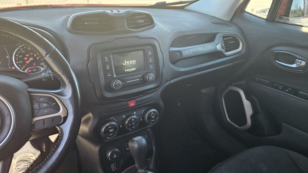 2017 Jeep Renegade Image 6