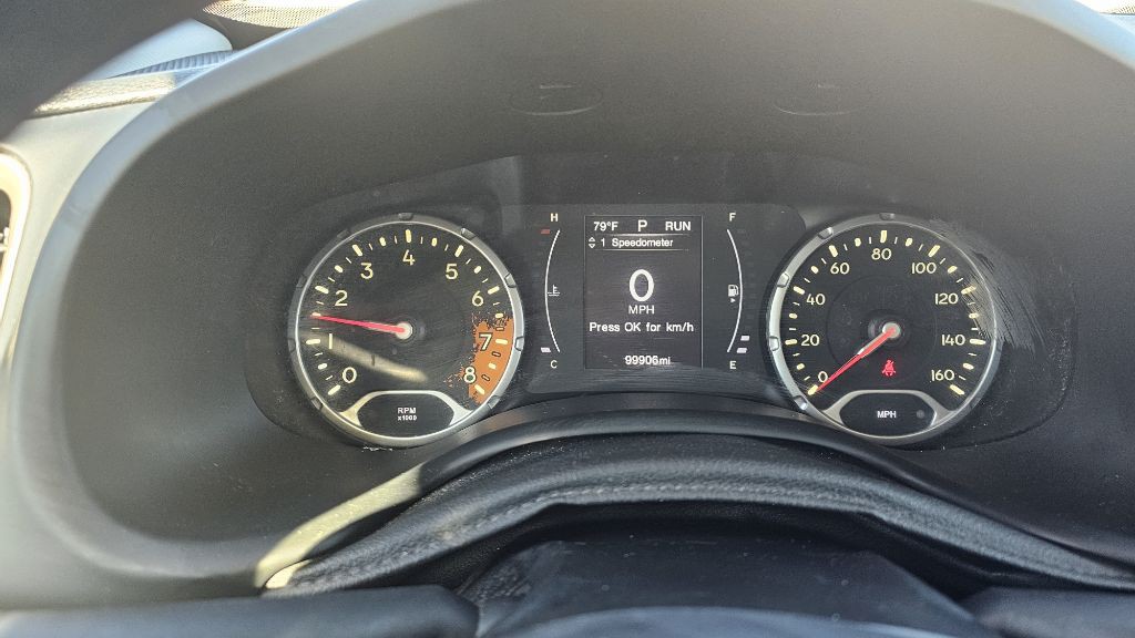 2017 Jeep Renegade Image 8