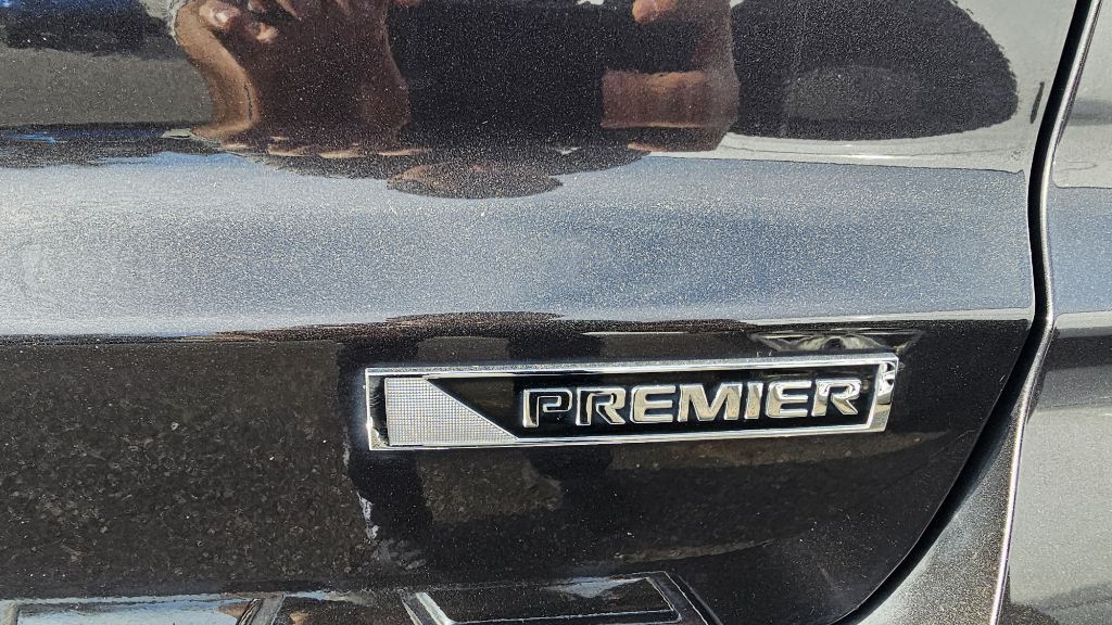 2017 Chevrolet Traverse Image 16