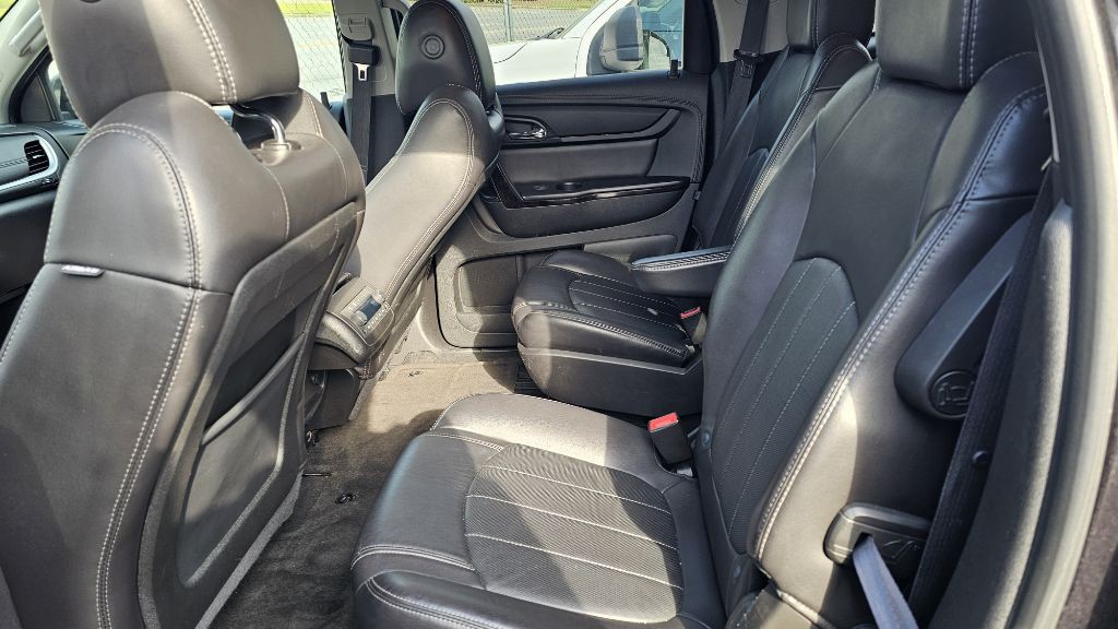 2017 Chevrolet Traverse Image 10