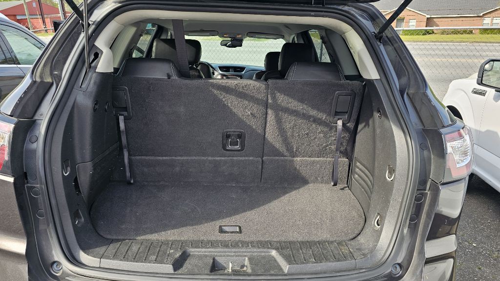 2017 Chevrolet Traverse Image 14