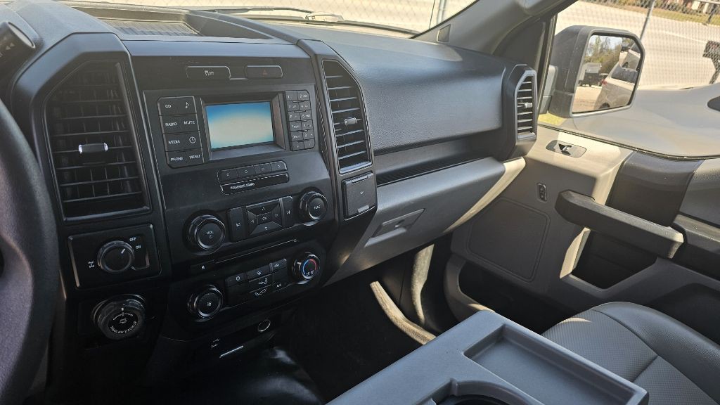 2016 Ford F-150 Image 5