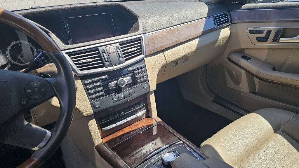 2013 Mercedes-Benz E-Class Image 5
