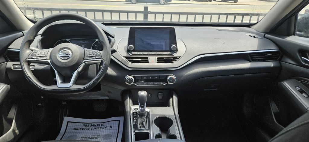 2019 Nissan Altima Image 5