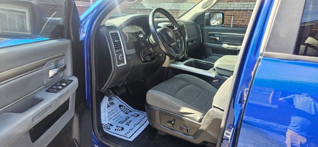 2016 RAM 1500 Image 6