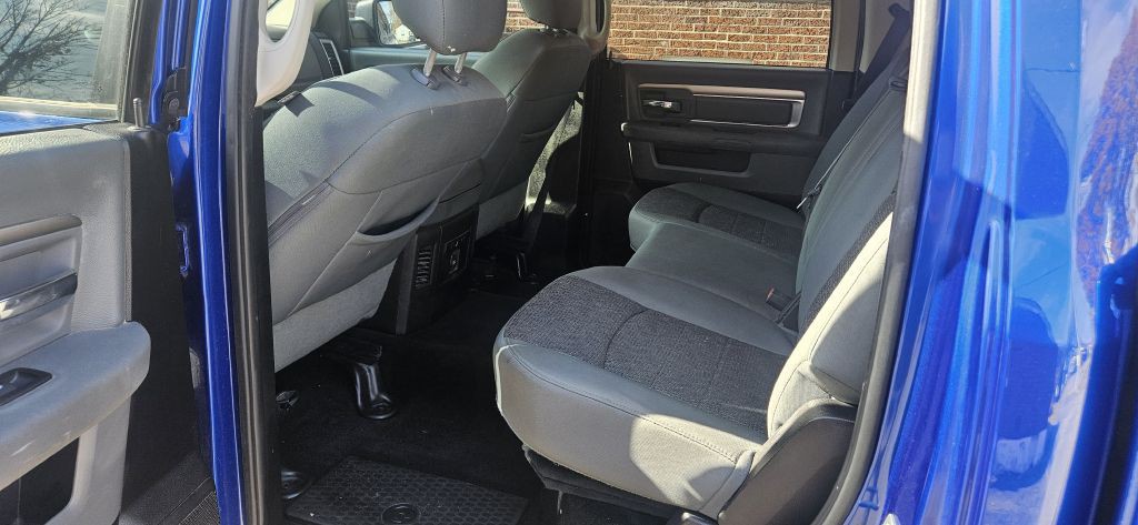 2016 RAM 1500 Image 8