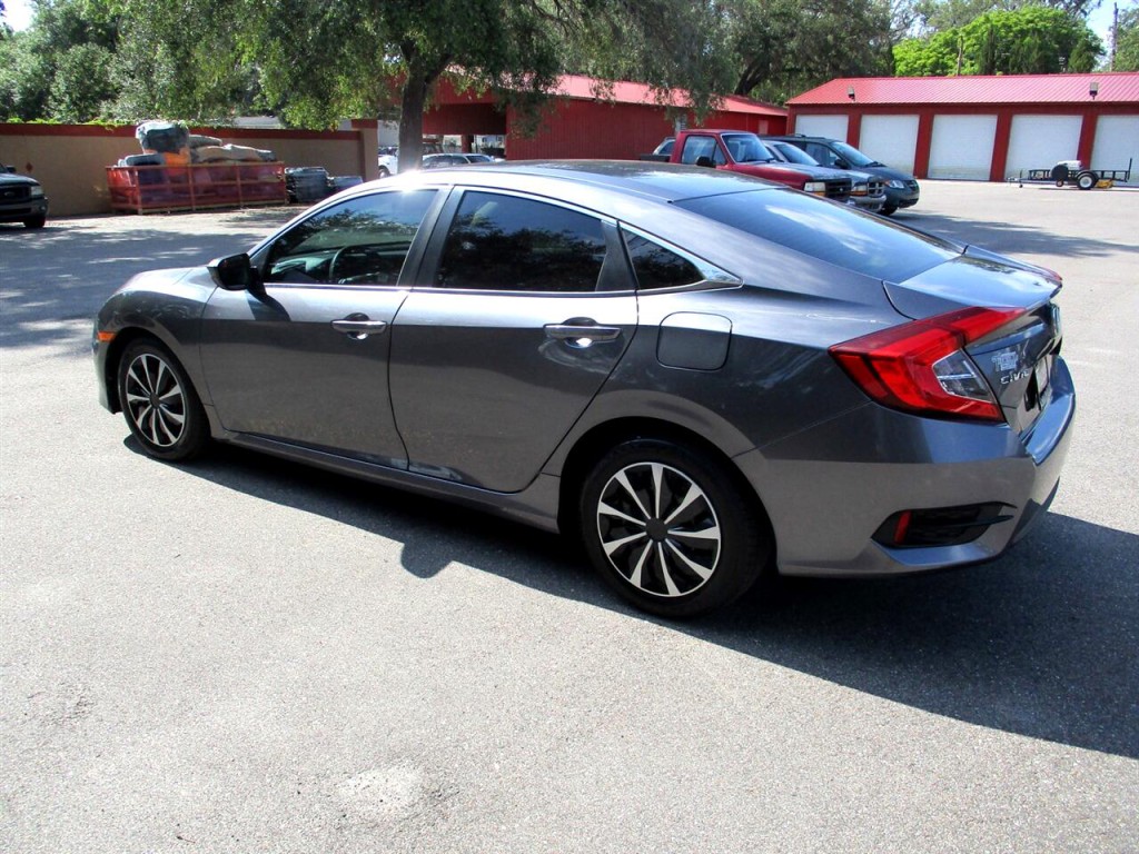 2017 Honda Civic Image 3