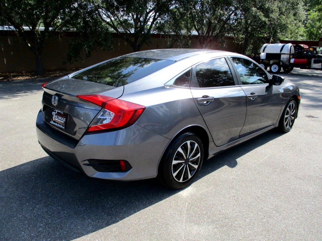 2017 Honda Civic Image 5