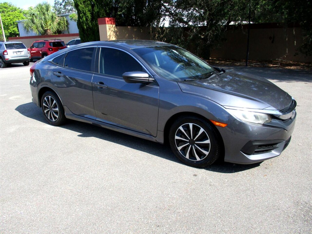 2017 Honda Civic Image 7