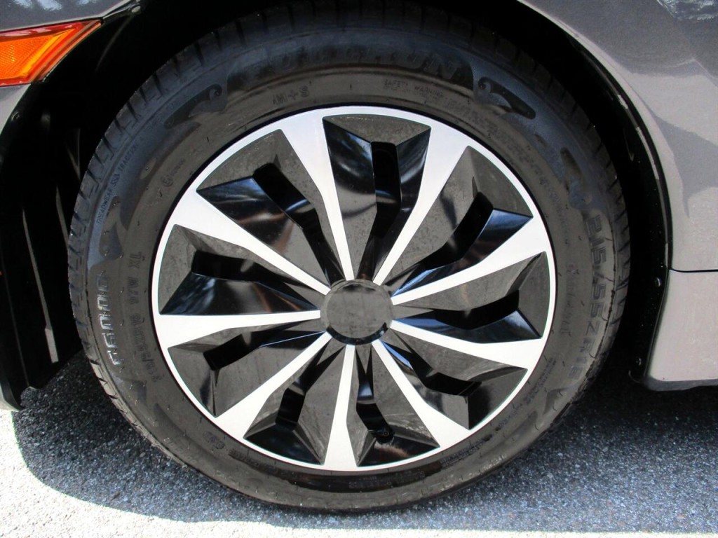 2017 Honda Civic Image 9