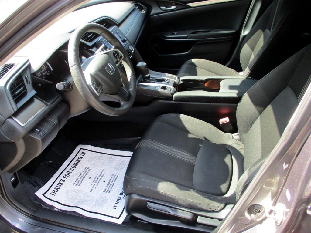 2017 Honda Civic Image 18