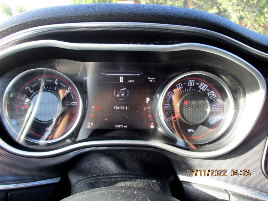2017 Dodge Challenger Image 12