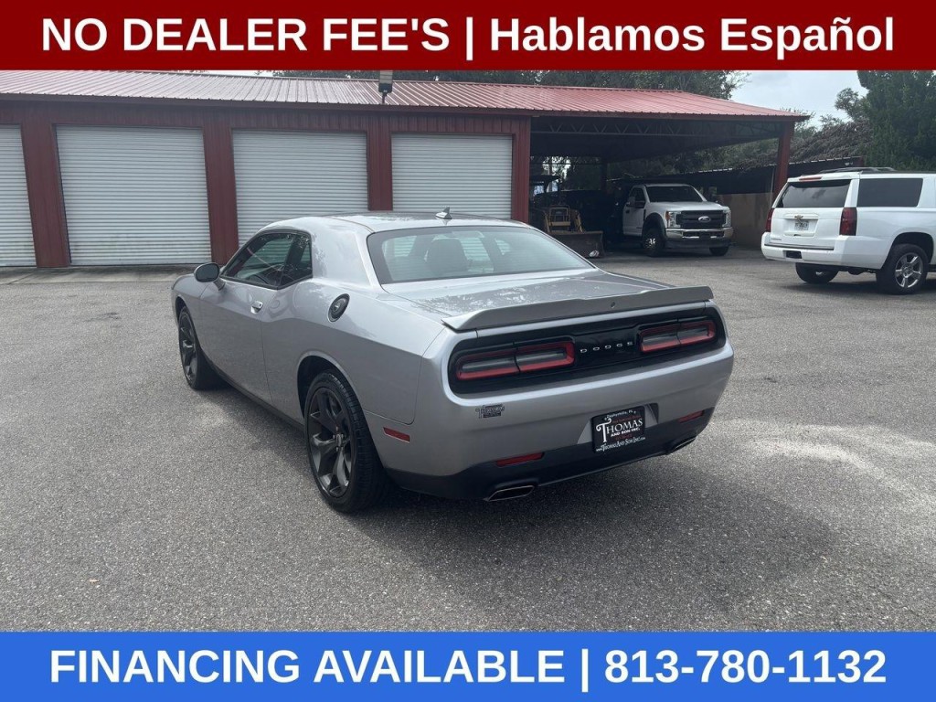 2017 Dodge Challenger Image 3