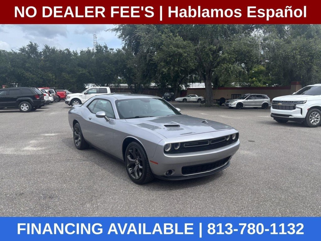 2017 Dodge Challenger Image 7