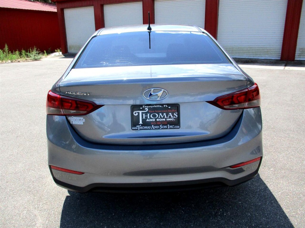 2020 Hyundai Accent Image 4