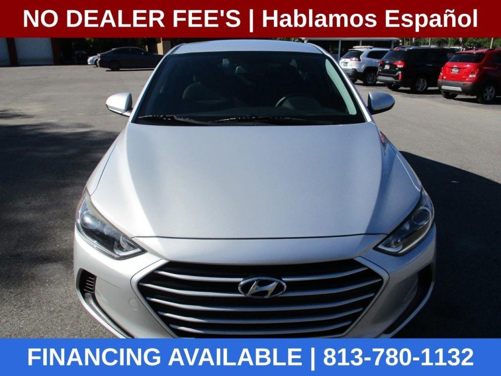 2017 Hyundai Elantra Image 8