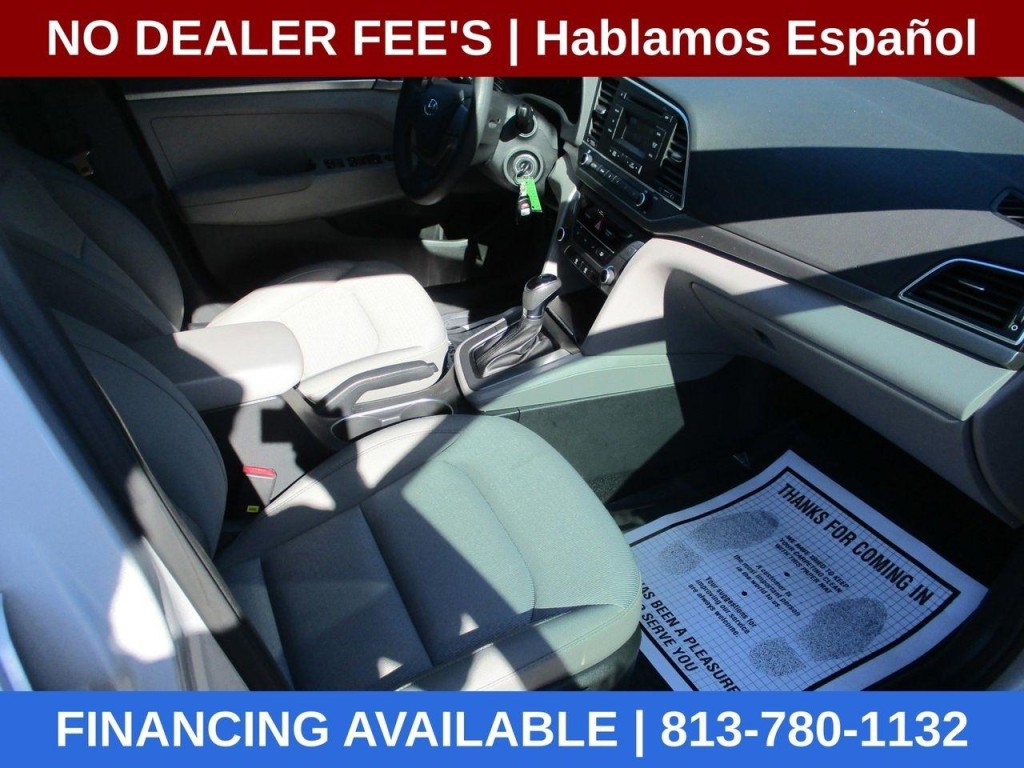 2017 Hyundai Elantra Image 23
