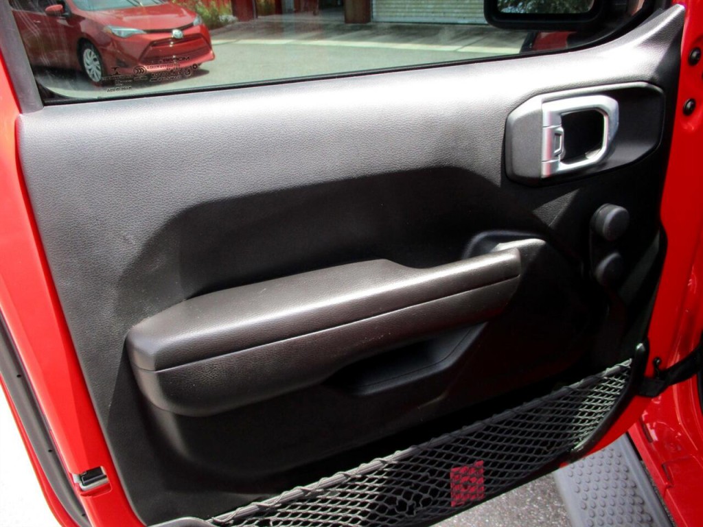 2018 Jeep Wrangler Image 19