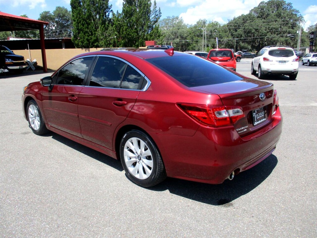 2017 Subaru Legacy Image 3