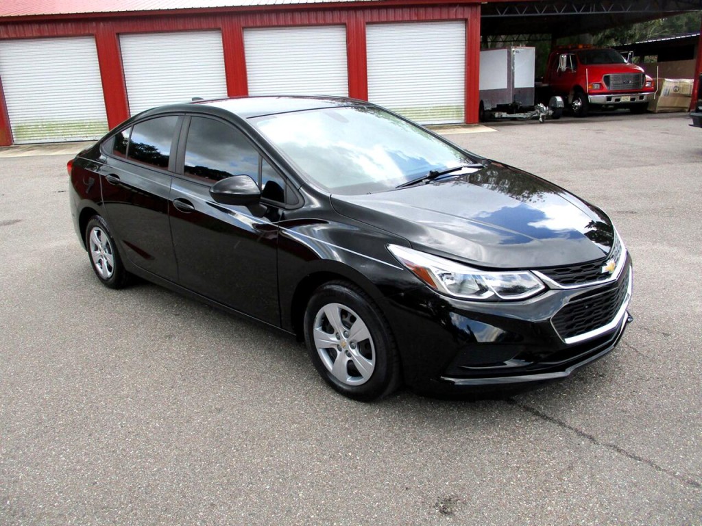 2017 Chevrolet Cruze Image 8