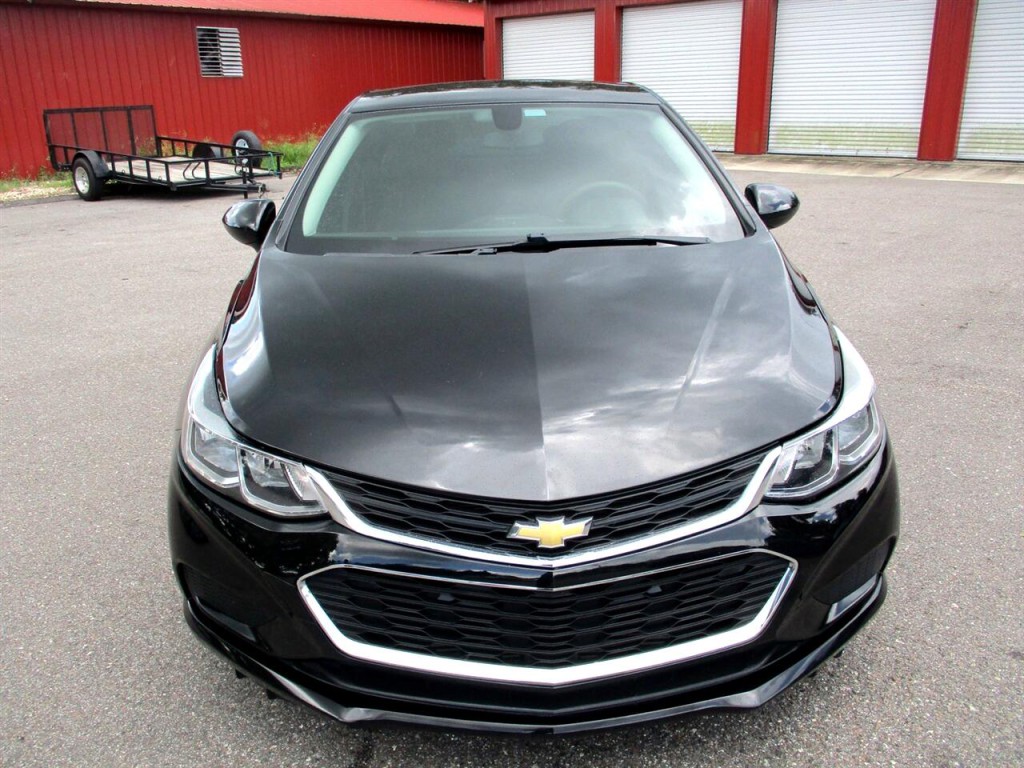 2017 Chevrolet Cruze Image 9