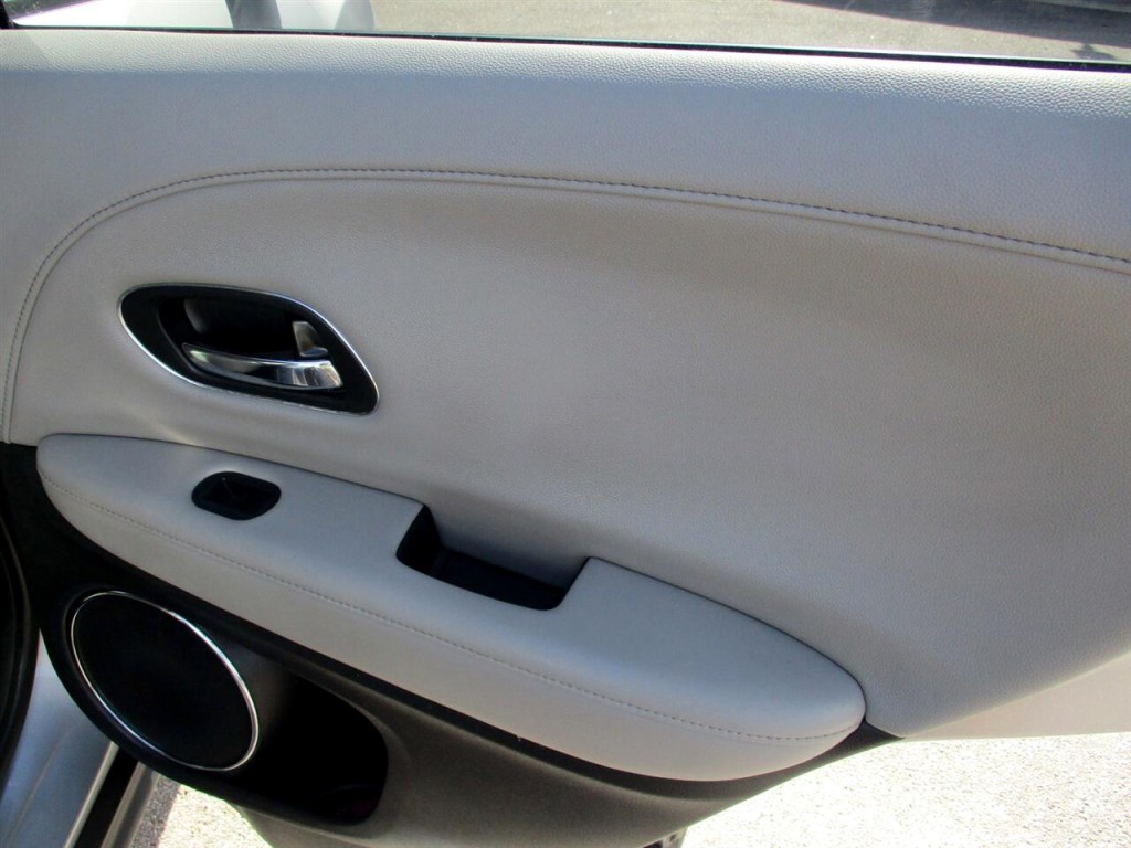 2018 Honda HR-V Image 24