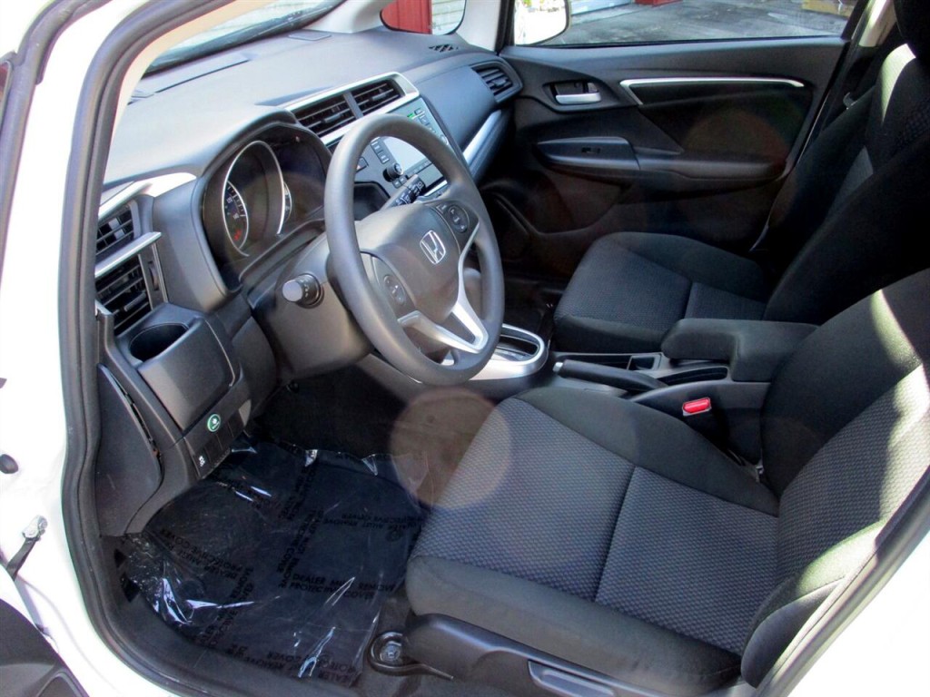 2018 Honda Fit Image 18