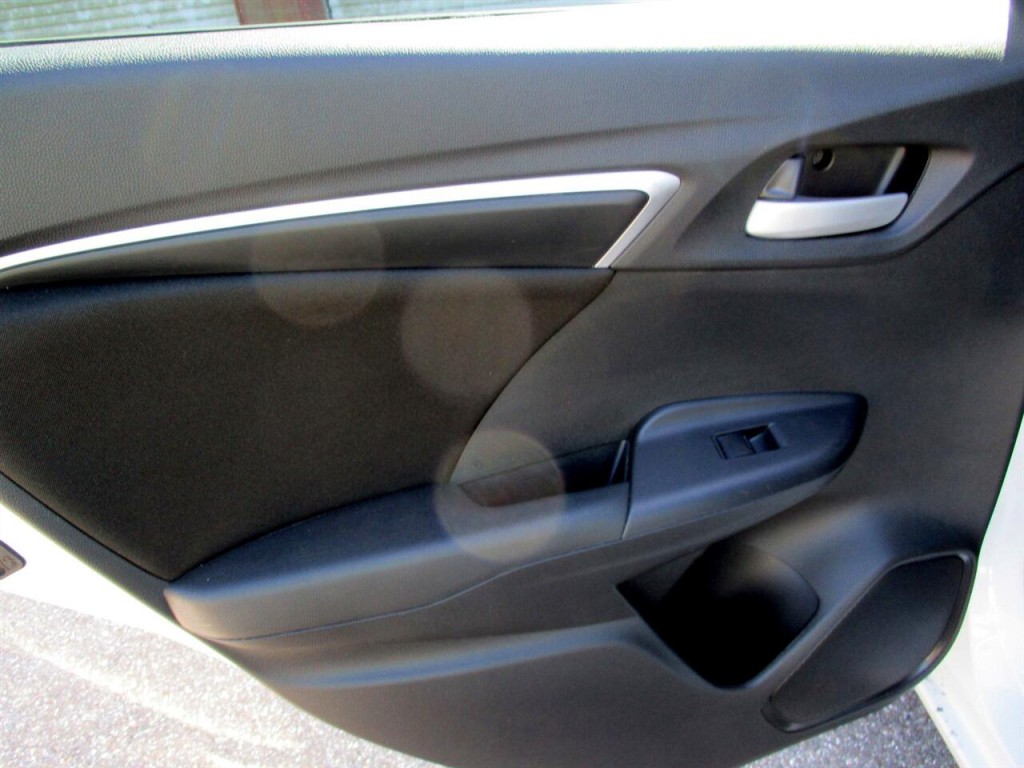2018 Honda Fit Image 21