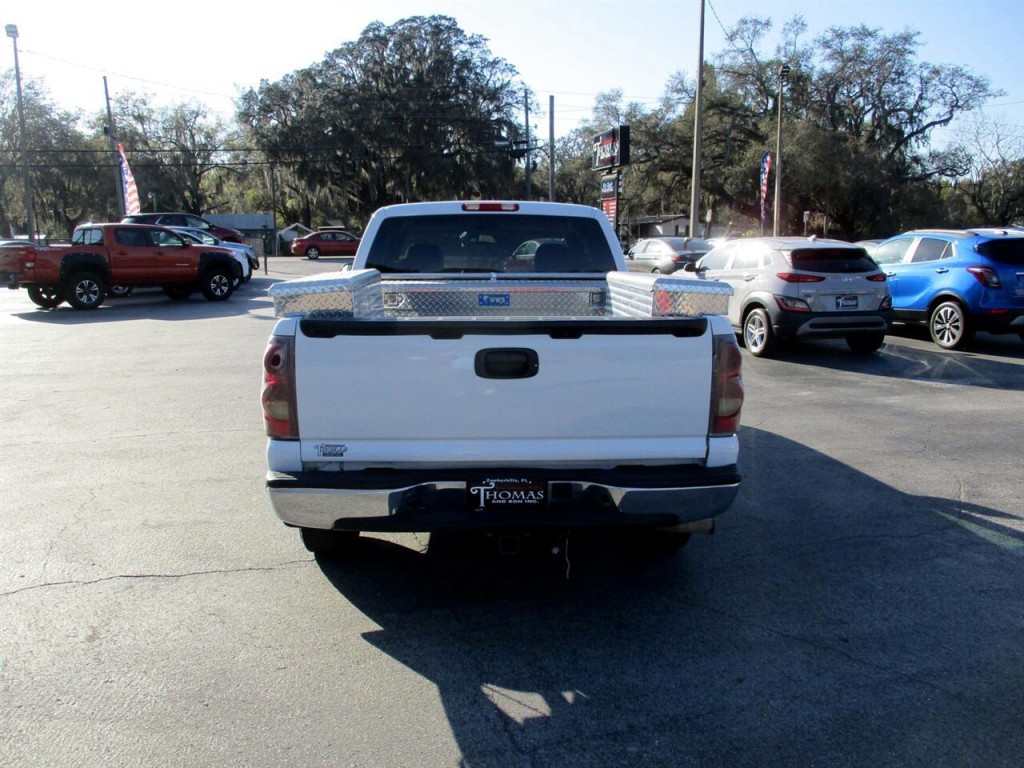 2003 Chevrolet Silverado 1500 Image 4