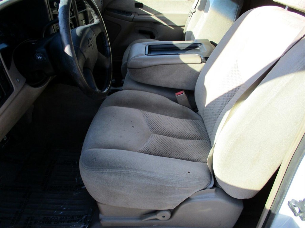 2003 Chevrolet Silverado 1500 Image 12