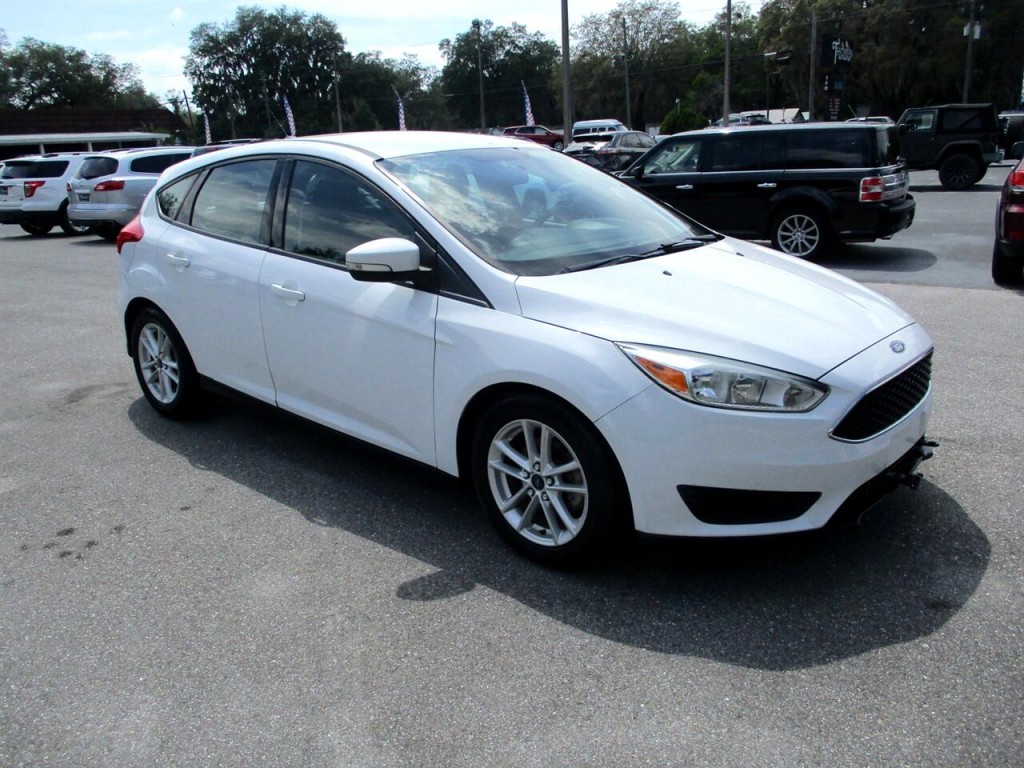 2017 Ford Focus Image 7